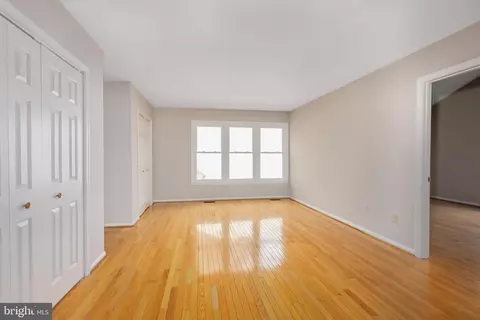 2212 Blue Valley Dr, Silver Spring, MD 20904 photo 45