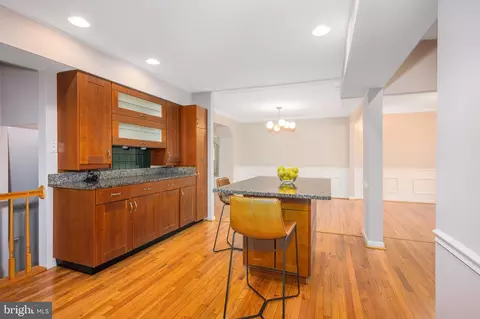 2212 Blue Valley Dr, Silver Spring, MD 20904 photo 21