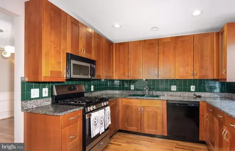 2212 Blue Valley Dr, Silver Spring, MD 20904 photo 19