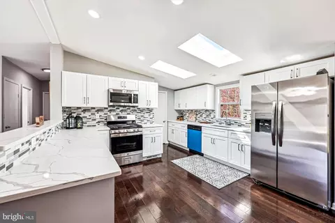 18450 Brooke Rd, Sandy Spring, MD 20860