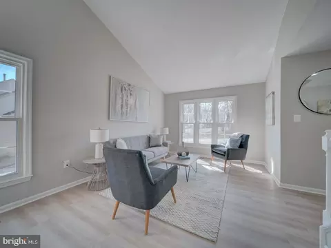 Living - Undisclosed, Silver Spring, MD 20906 photo 3 of 11