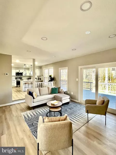 Living - Undisclosed, Silver Spring, MD 20906 photo 8 of 11