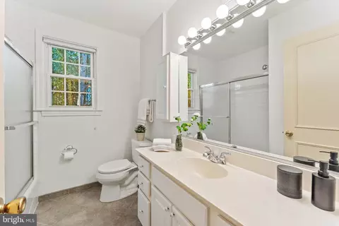 Bath - 212 Eldrid Dr, Silver Spring, MD 20904 photo 2 of 3