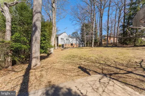 Exterior - 212 Eldrid Dr, Silver Spring, MD 20904 photo 6 of 10