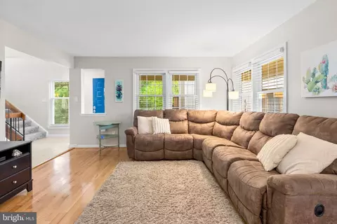 2015 Hickory Hill Ln, Silver Spring, MD 20906 photo 6