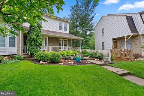 2015 Hickory Hill Ln, Silver Spring, MD 20906 photo 3