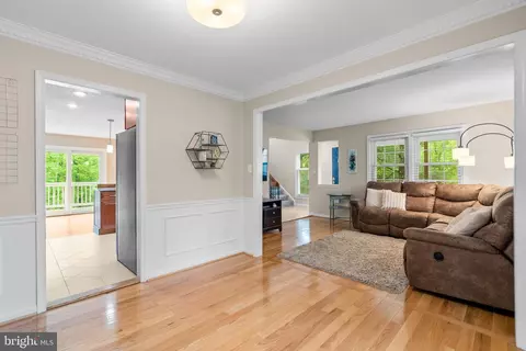 2015 Hickory Hill Ln, Silver Spring, MD 20906 photo 10