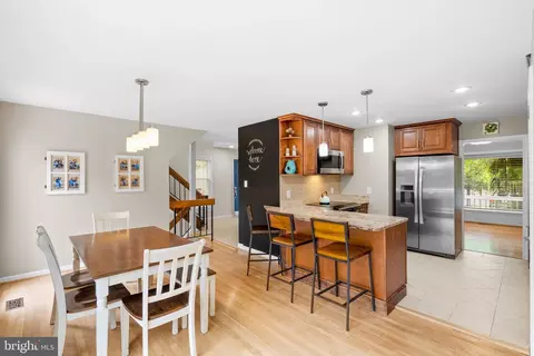 2015 Hickory Hill Ln, Silver Spring, MD 20906 photo 13
