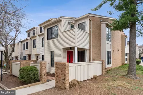 18645 Nathans Pl, Montgomery Village, MD 20886