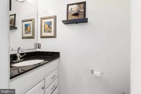 Bath - 3121 Beaverwood Ln, Silver Spring, MD 20906 photo 1 of 3