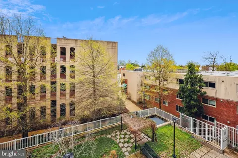 Exterior - 8045 Newell St #319, Silver Spring, MD 20910 photo 3 of 15