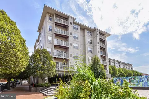 8045 Newell St #319, Silver Spring, MD 20910