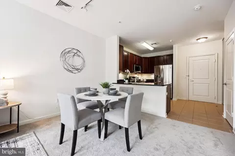 Dining - 8045 Newell St #319, Silver Spring, MD 20910 photo 1 of 4