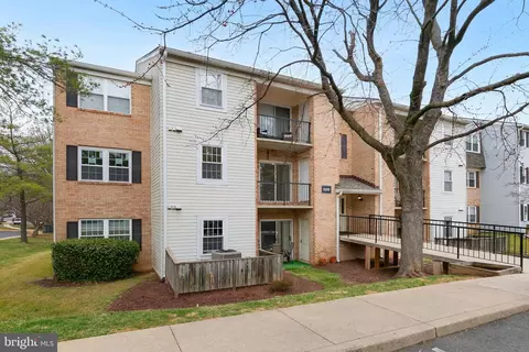 8205 Whispering Oaks Way #201, Gaithersburg, MD 20879