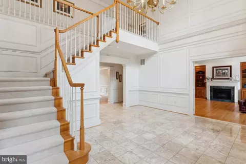 Entry Way - 14910 Spring Meadows Dr, Darnestown, MD 20874 photo 3 of 4