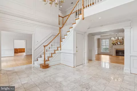 Entry Way - 14910 Spring Meadows Dr, Darnestown, MD 20874 photo 2 of 4
