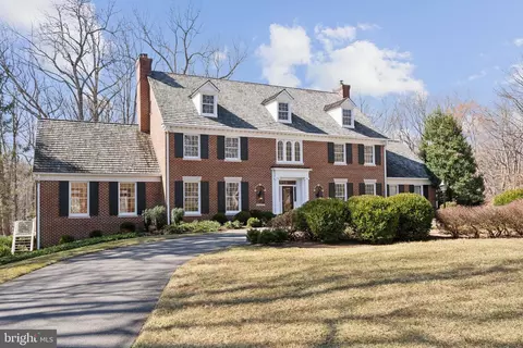 Exterior - 14910 Spring Meadows Dr, Darnestown, MD 20874 photo 8 of 11