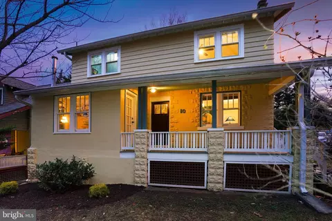 10 Jefferson Ave, Takoma Park, MD 20912