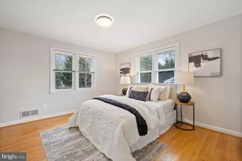 Bedroom - 304 Southwest Dr, Silver Spring, MD 20901 photo 1 of 7