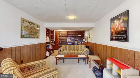 906 Malta Ln, Silver Spring, MD 20901 photo 23