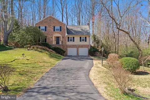 12012 Gregerscroft Rd, Potomac, MD 20854