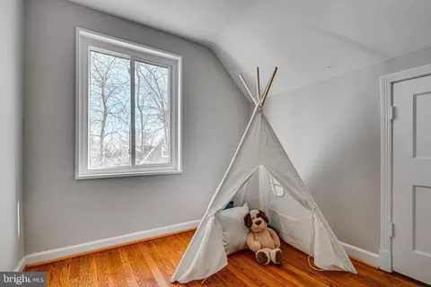 Bedroom - 3807 Elby Ct, Silver Spring, MD 20906 photo 4 of 7
