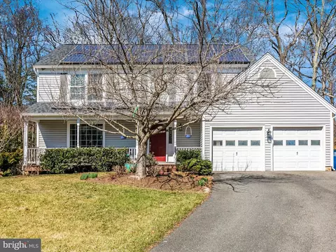 9732 Dixie Ridge Ter, Gaithersburg, MD 20882