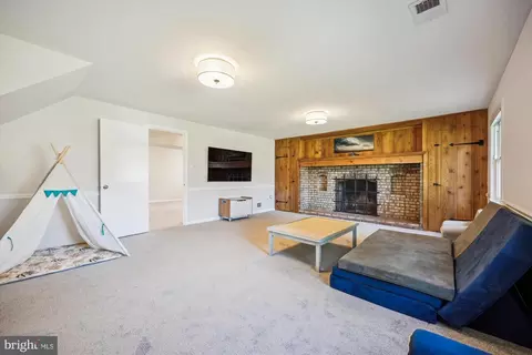 Living - 2 Locksley Ct, Silver Spring, MD 20904 photo 4 of 5