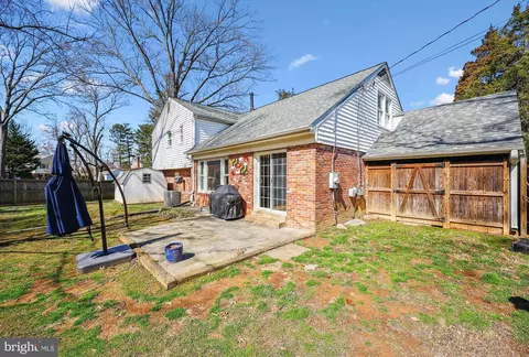 Exterior - 2 Locksley Ct, Silver Spring, MD 20904 photo 4 of 9