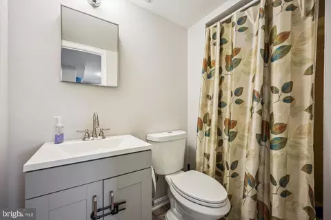 Bath - 2 Locksley Ct, Silver Spring, MD 20904 photo 3 of 3