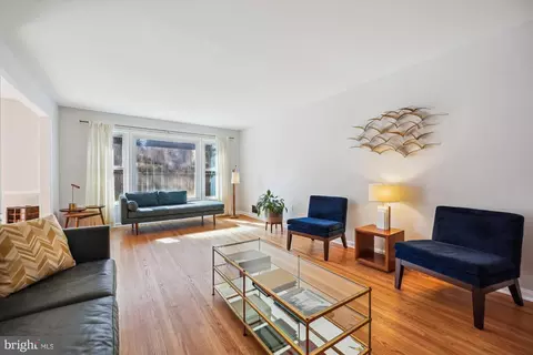 Living - 2 Locksley Ct, Silver Spring, MD 20904 photo 2 of 5