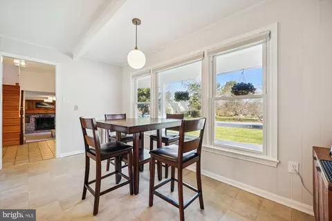 Dining - 2 Locksley Ct, Silver Spring, MD 20904 photo 3 of 3