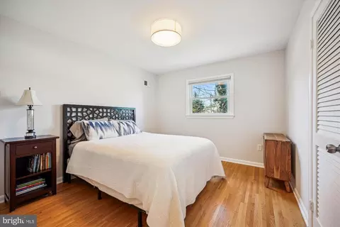 Bedroom - 2 Locksley Ct, Silver Spring, MD 20904 photo 3 of 7