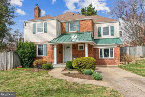 8601 Sundale Dr, Silver Spring, MD 20910