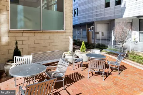 Exterior - 930 Wayne Ave #810, Silver Spring, MD 20910 photo 7 of 7