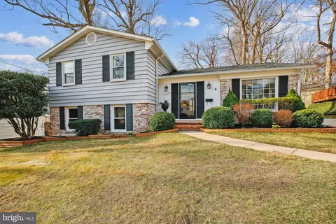 14226 Bauer Dr, Rockville, MD 20853