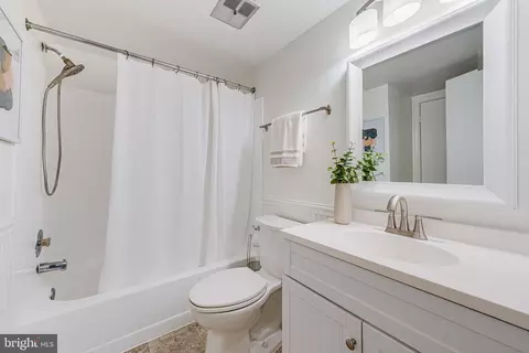 120 Snowy Owl Dr, Silver Spring, MD 20901 photo 25