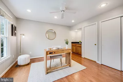 120 Snowy Owl Dr, Silver Spring, MD 20901 photo 17