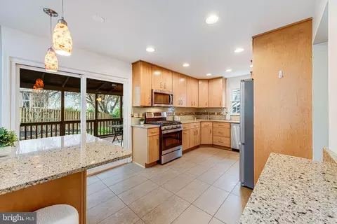 120 Snowy Owl Dr, Silver Spring, MD 20901 photo 8