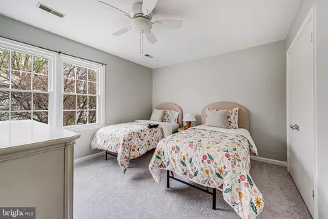 120 Snowy Owl Dr, Silver Spring, MD 20901 photo 26