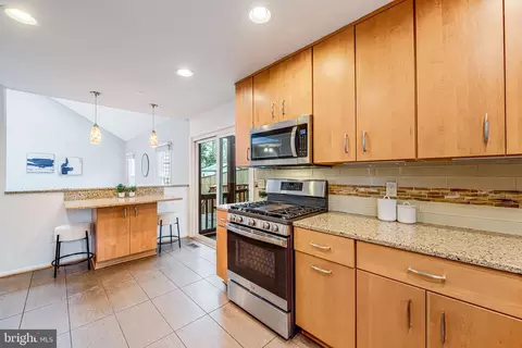 120 Snowy Owl Dr, Silver Spring, MD 20901 photo 7