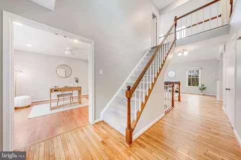 120 Snowy Owl Dr, Silver Spring, MD 20901 photo 3