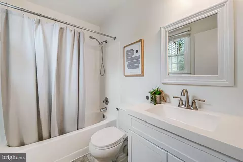 120 Snowy Owl Dr, Silver Spring, MD 20901 photo 29
