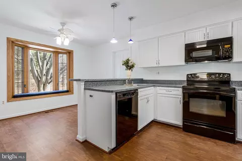 308 Natick Ct, Silver Spring, MD 20905 photo 12