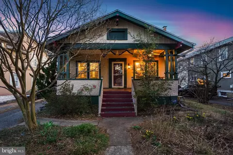 433 Ethan Allen Ave, Takoma Park, MD 20912
