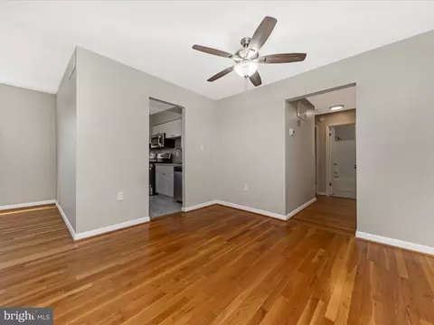 11503 Amherst Ave #14, Silver Spring, MD 20902 photo 6