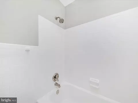 11503 Amherst Ave #14, Silver Spring, MD 20902 photo 20