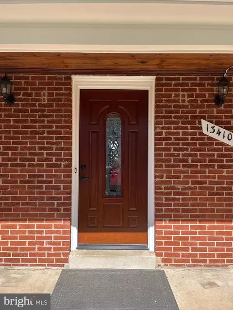 13410 Tamarack Rd, Silver Spring, MD 20904 photo 2