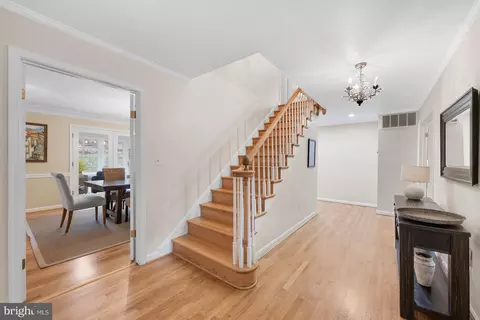 Entry Way - 7708 Hackamore Dr, Potomac, MD 20854 photo 1 of 4