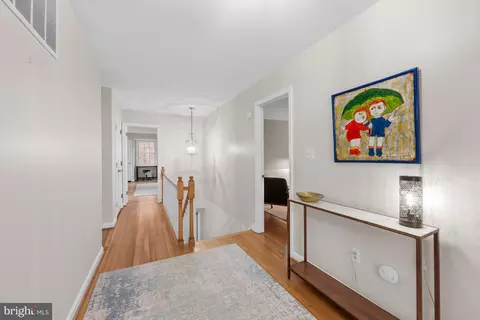Entry Way - 7708 Hackamore Dr, Potomac, MD 20854 photo 3 of 4